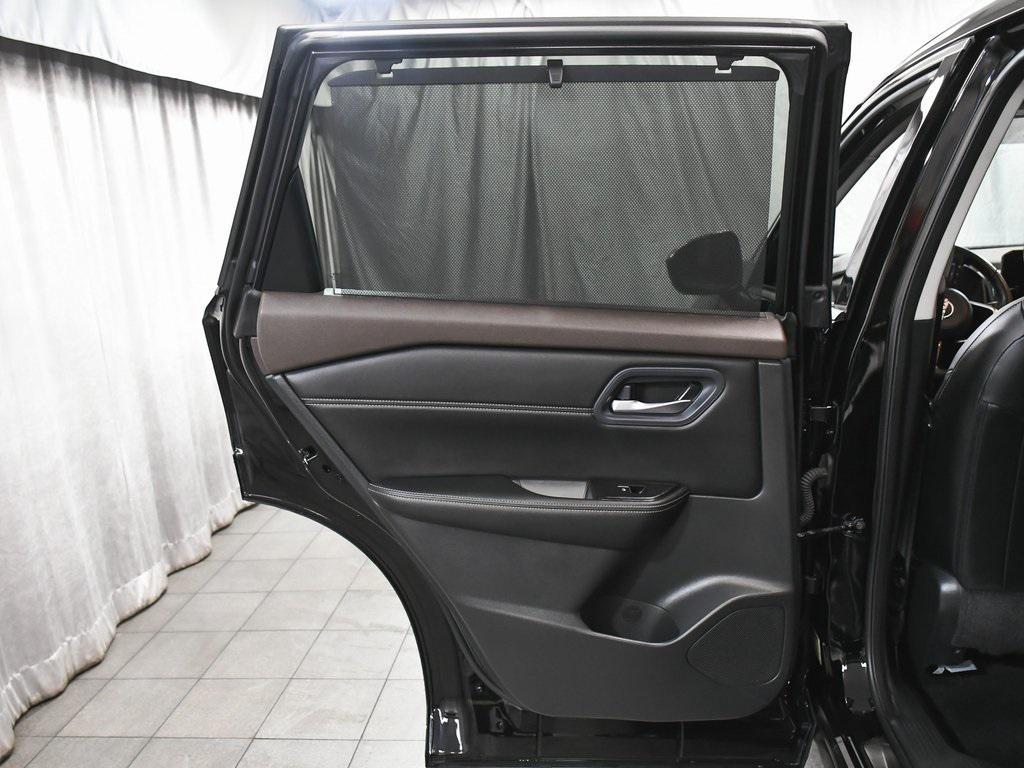 used 2023 Nissan Rogue car, priced at $22,333