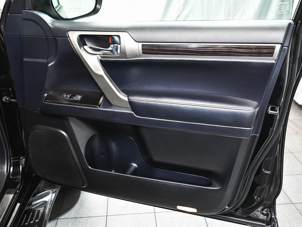used 2018 Lexus GX 460 car, priced at $25,444