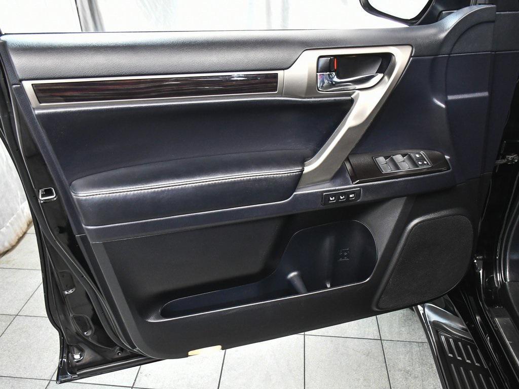 used 2018 Lexus GX 460 car, priced at $25,444
