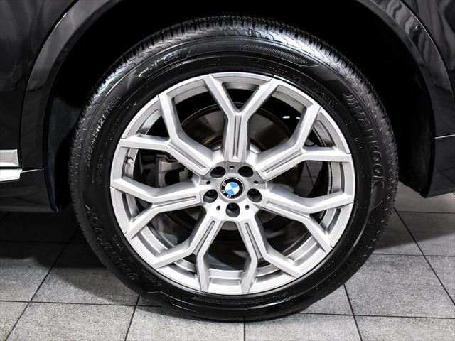 used 2024 BMW X7 car