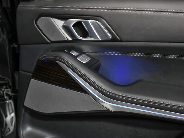 used 2024 BMW X7 car