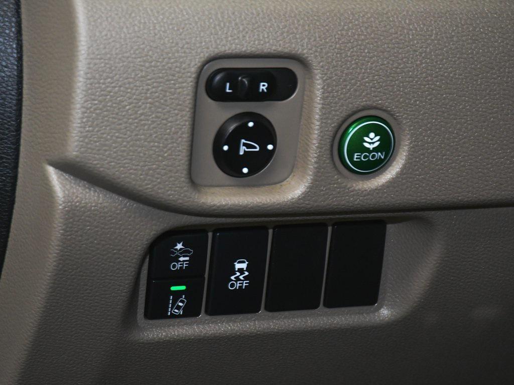 used 2022 Honda Pilot car, priced at $19,888