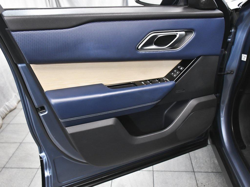 used 2020 Land Rover Range Rover Velar car, priced at $27,888