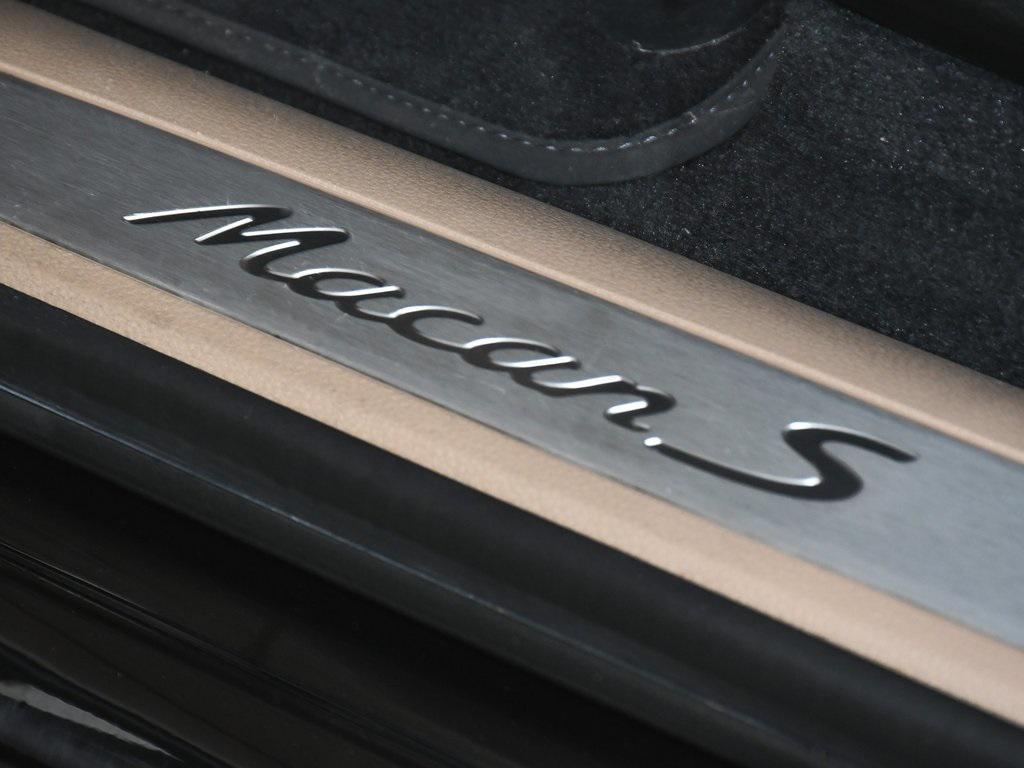 used 2020 Porsche Macan car, priced at $36,555
