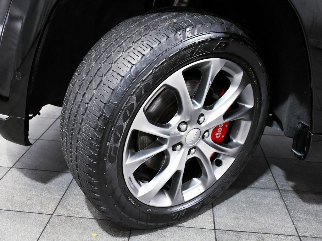 used 2021 Jeep Grand Cherokee car, priced at $27,888