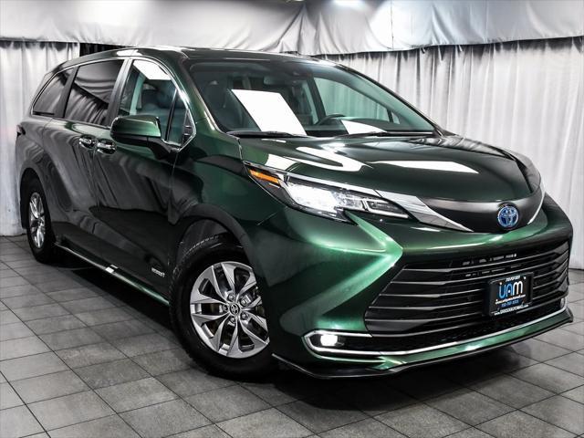 used 2021 Toyota Sienna car, priced at $35,888