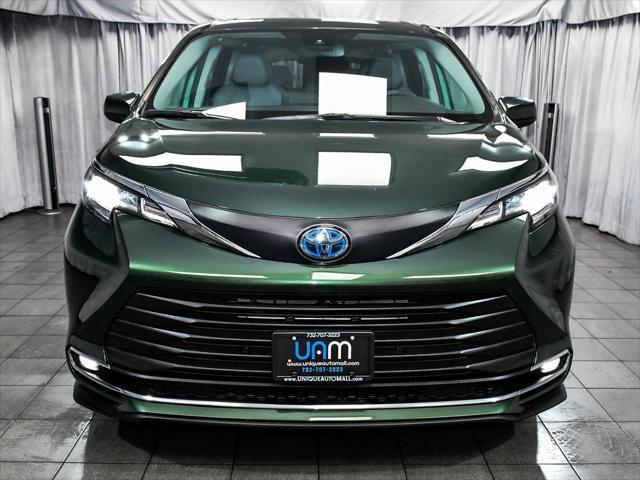 used 2021 Toyota Sienna car, priced at $35,888