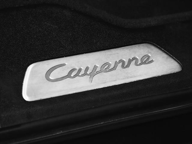 used 2022 Porsche Cayenne car