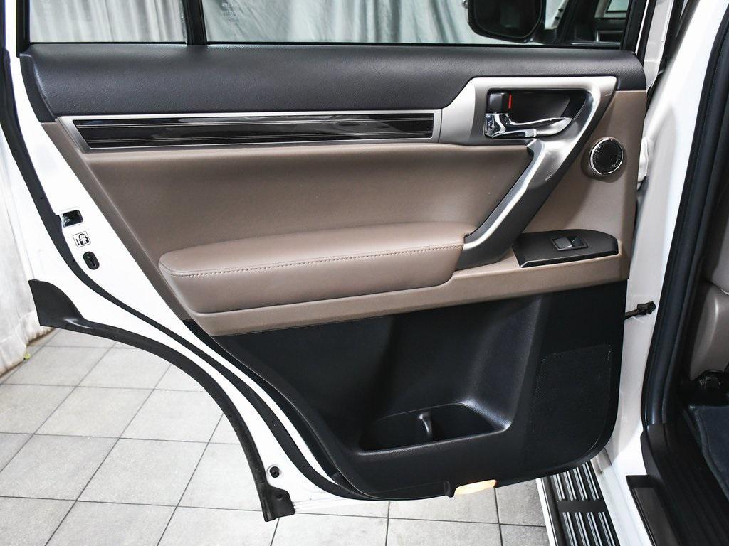 used 2023 Lexus GX 460 car, priced at $49,888