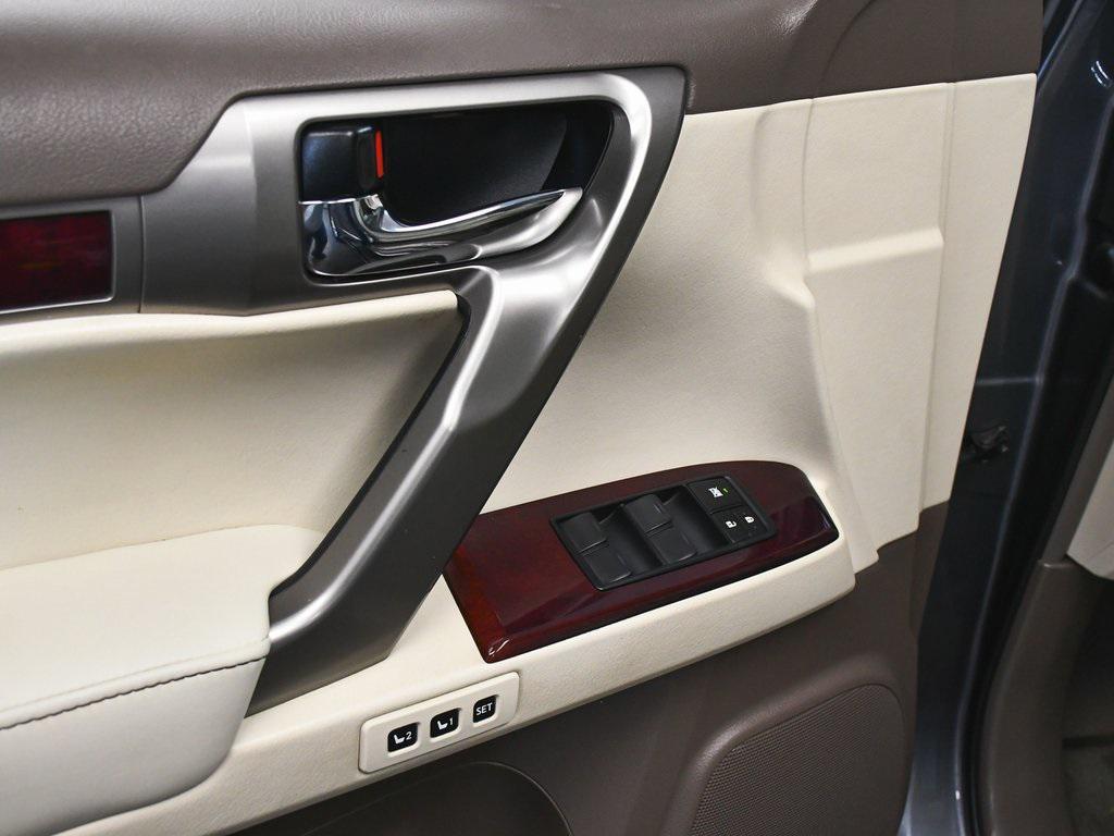 used 2019 Lexus GX 460 car, priced at $26,888