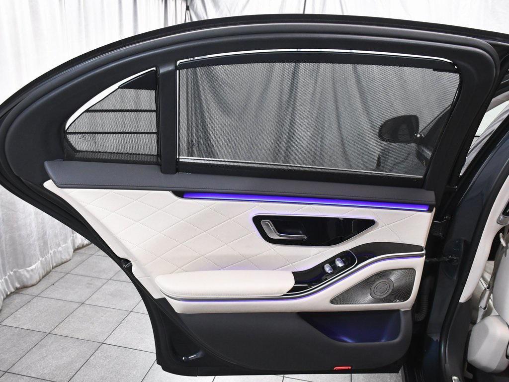 used 2021 Mercedes-Benz S-Class car, priced at $55,888