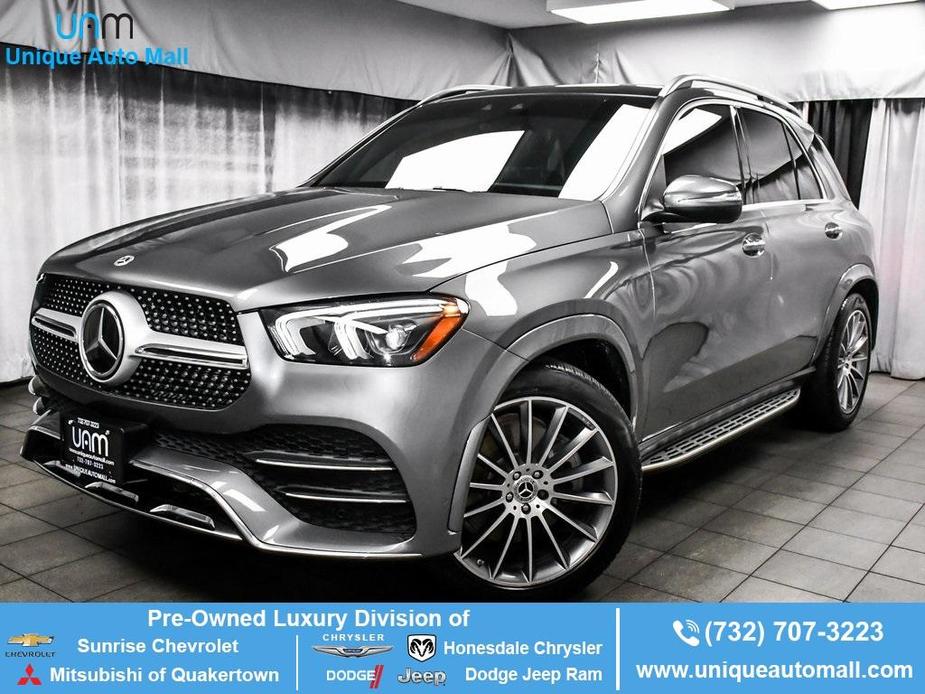 used 2022 Mercedes-Benz GLE 450 car, priced at $55,555