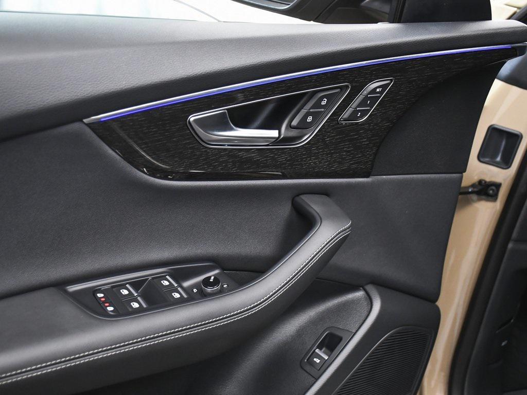 used 2024 Audi Q8 car