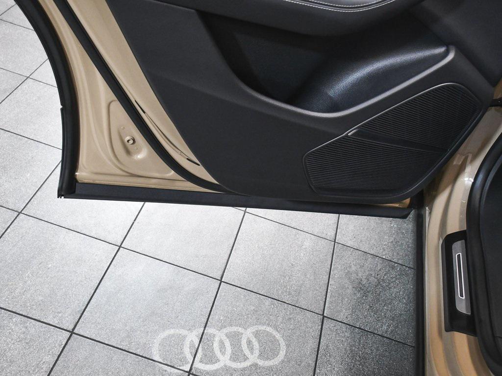 used 2024 Audi Q8 car