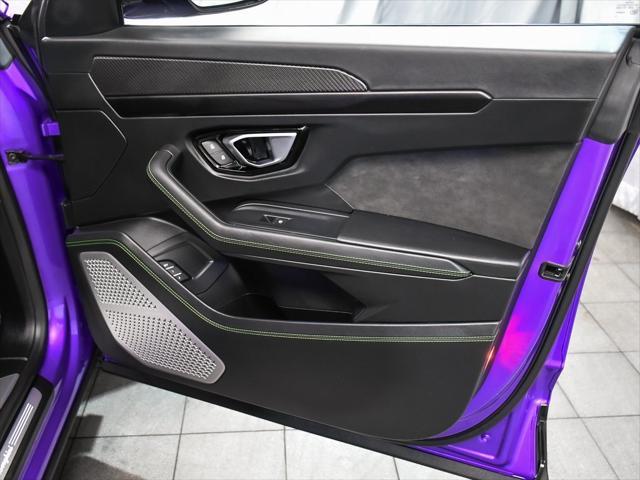 used 2022 Lamborghini Urus car, priced at $188,888