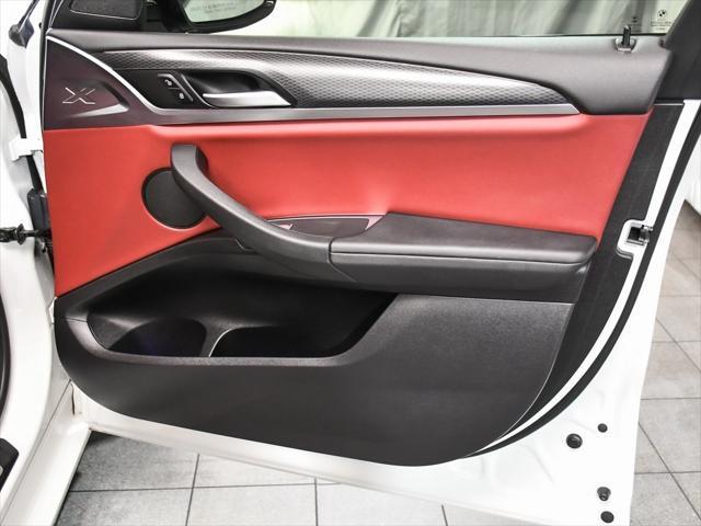 used 2022 BMW X4 car