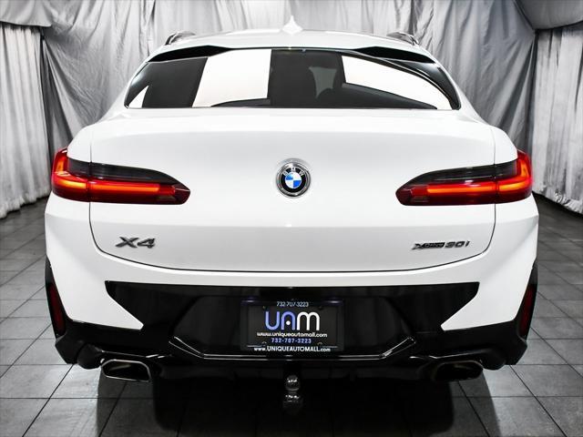 used 2022 BMW X4 car