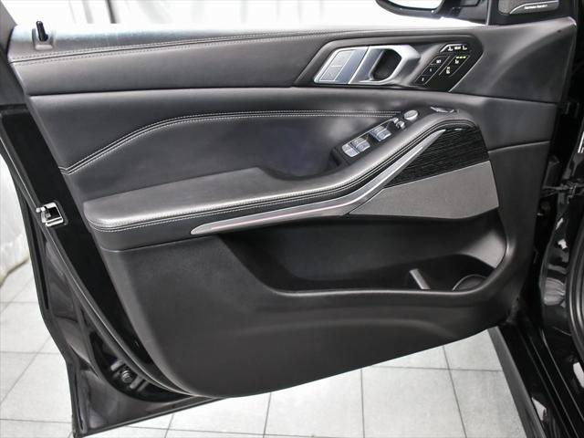 used 2022 BMW X7 car, priced at $53,777