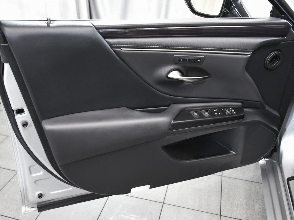 used 2021 Lexus ES 350 car, priced at $30,777