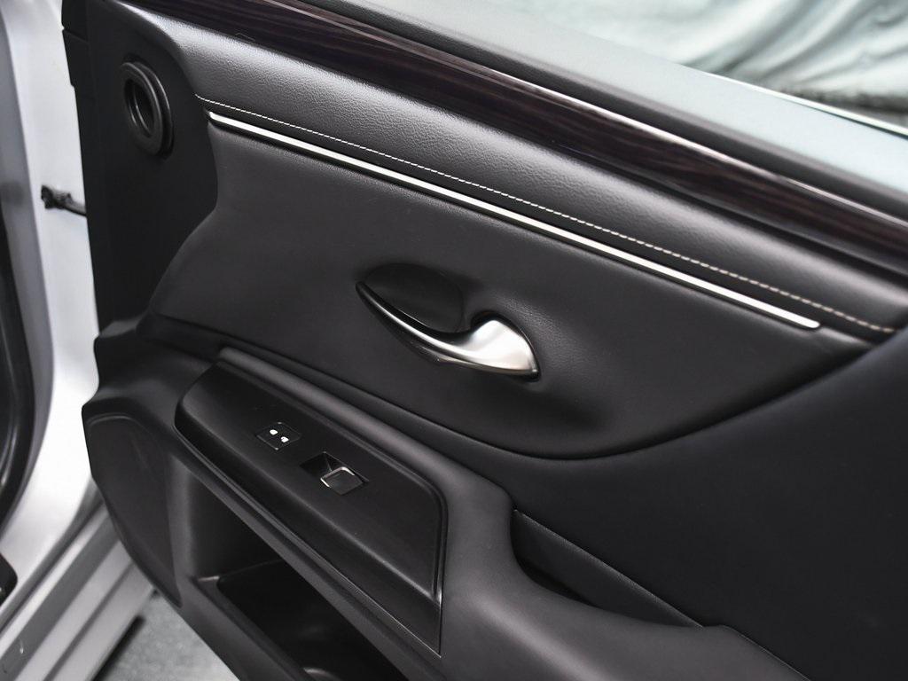 used 2021 Lexus ES 350 car, priced at $30,777