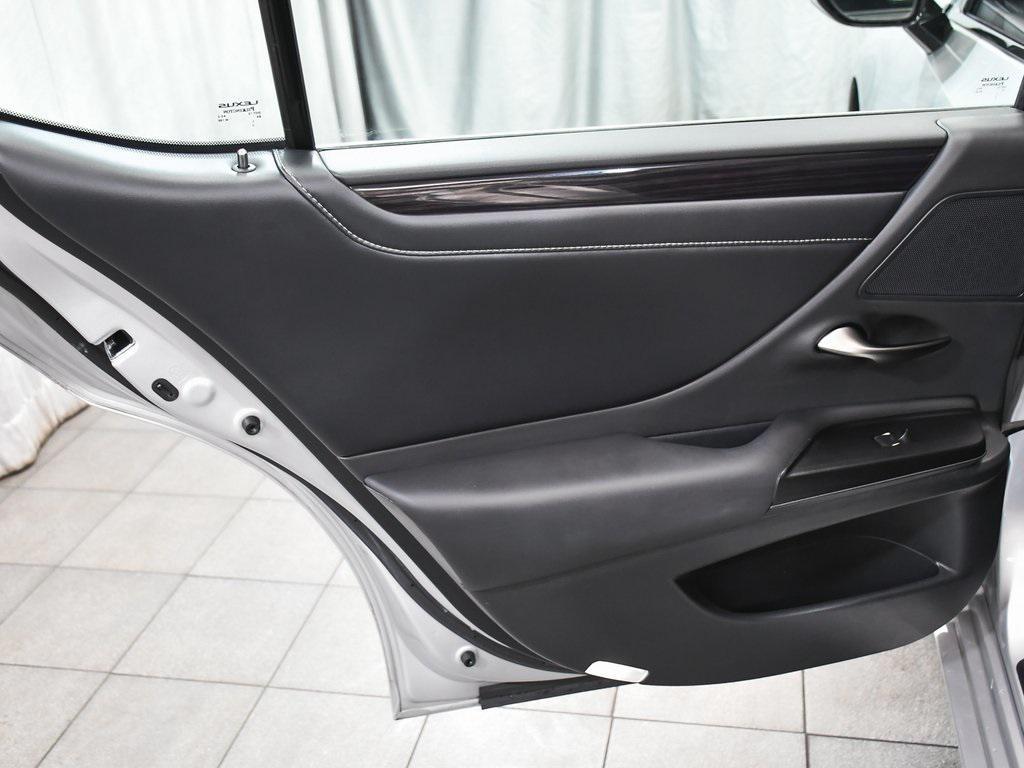 used 2021 Lexus ES 350 car, priced at $30,777