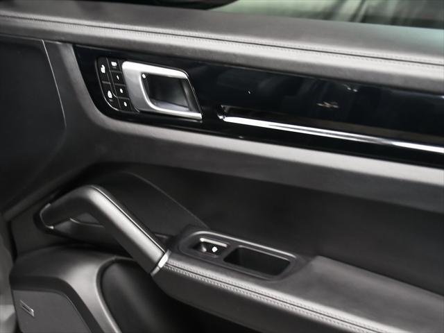 used 2023 Porsche Cayenne car, priced at $75,888