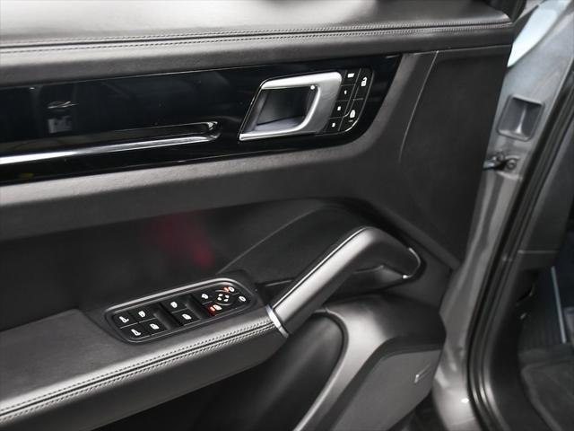 used 2023 Porsche Cayenne car, priced at $75,888