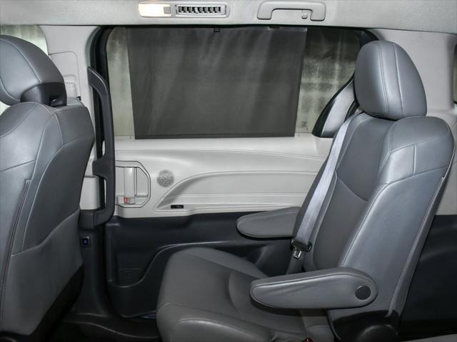 used 2023 Toyota Sienna car