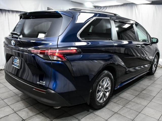 used 2023 Toyota Sienna car