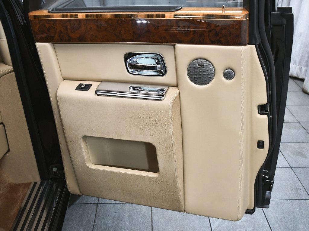 used 2009 Rolls-Royce Phantom VI car, priced at $98,888