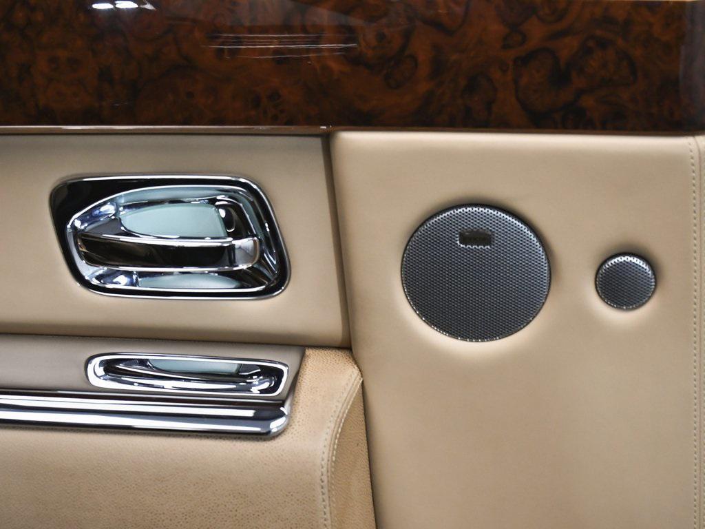 used 2009 Rolls-Royce Phantom VI car, priced at $98,888