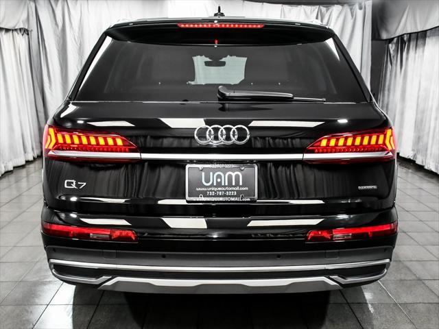 used 2024 Audi Q7 car, priced at $45,888