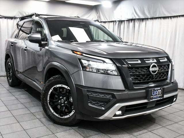 used 2024 Nissan Pathfinder car