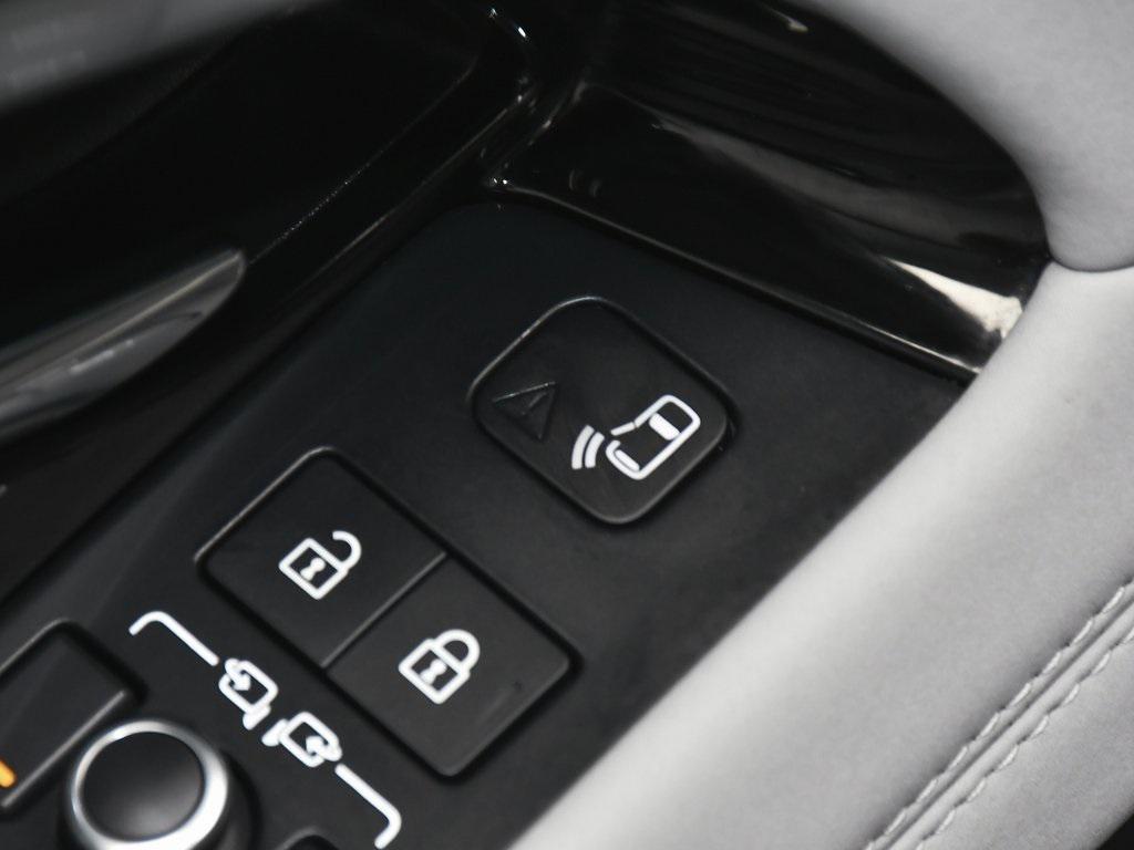 used 2022 Land Rover Range Rover Evoque car, priced at $29,490