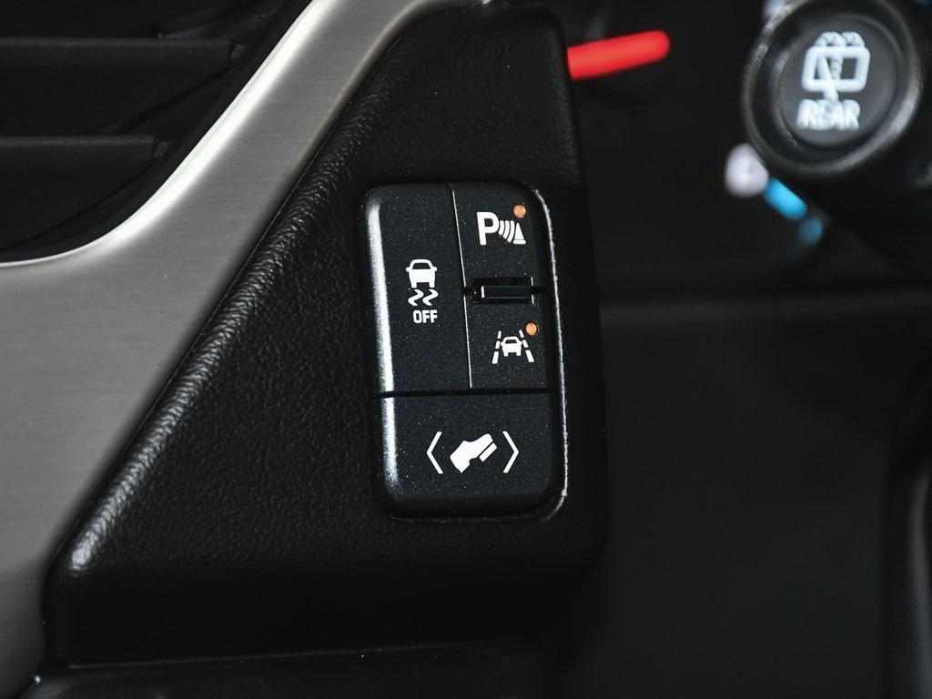 used 2020 GMC Yukon car, priced at $33,888