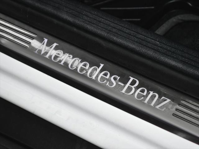 used 2022 Mercedes-Benz GLC 300 car, priced at $28,888