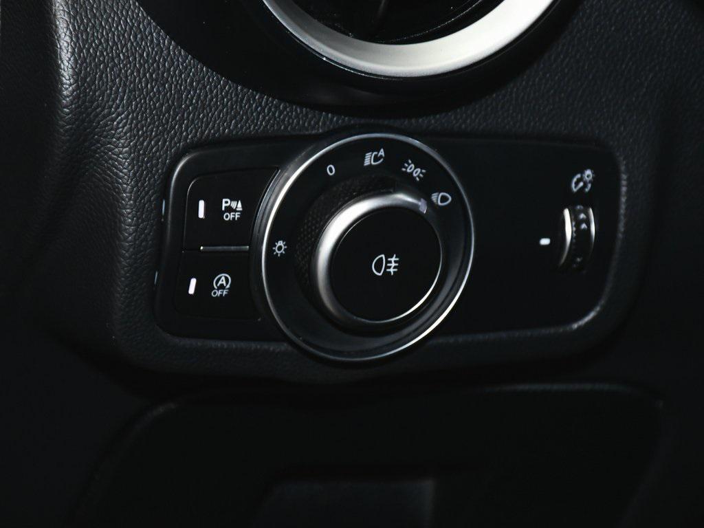 used 2023 Alfa Romeo Stelvio car, priced at $26,888