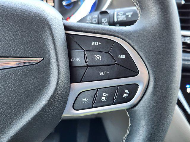 used 2022 Chrysler Pacifica Hybrid car, priced at $23,899