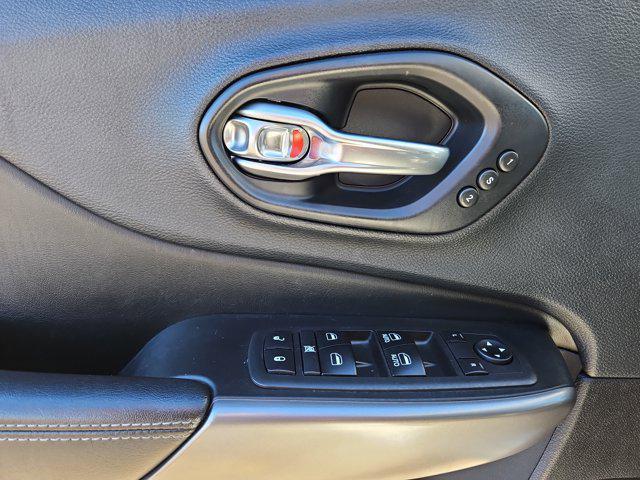 used 2019 Jeep Cherokee car, priced at $19,707