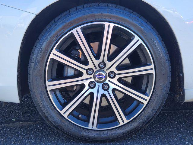used 2018 Volvo S60 Inscription car, priced at $17,429