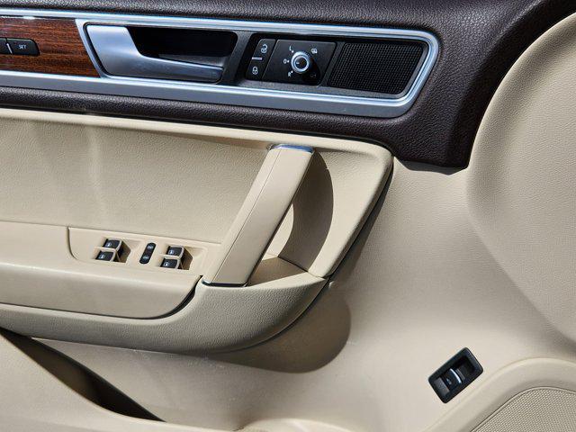 used 2015 Volkswagen Touareg car, priced at $13,698