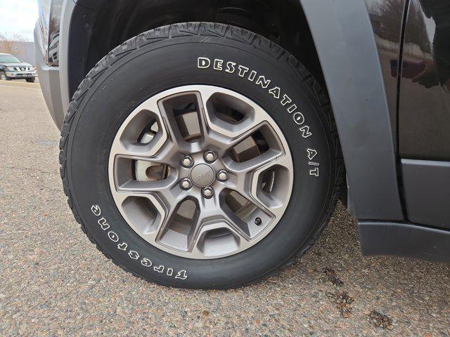 used 2021 Jeep Cherokee car, priced at $21,890