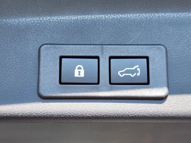 new 2025 Subaru Ascent car, priced at $50,596