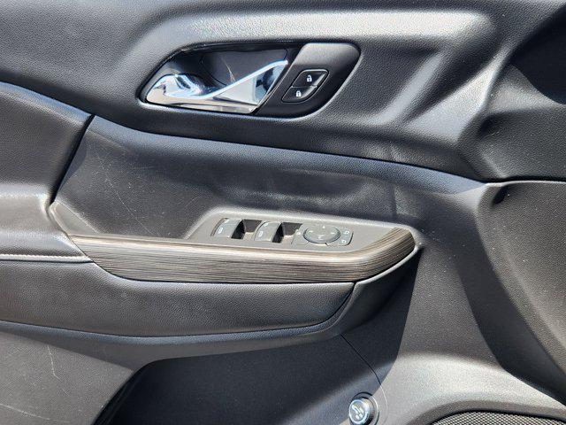 used 2018 GMC Acadia car, priced at $21,334