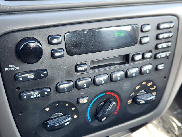 used 2004 Ford Taurus car, priced at $4,600