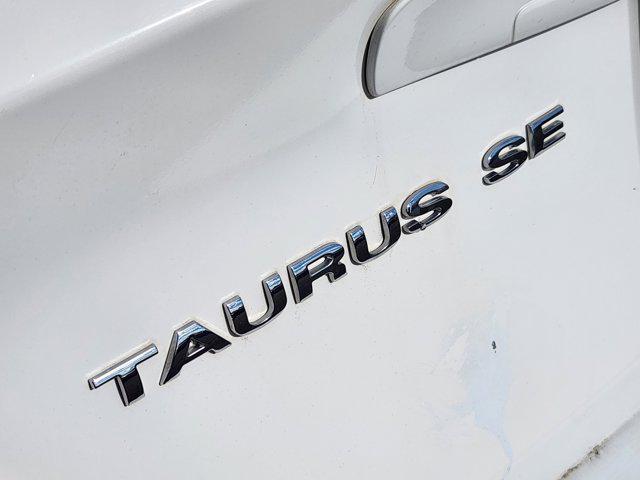 used 2004 Ford Taurus car, priced at $4,600