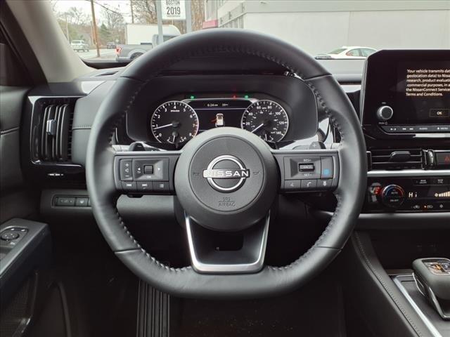 new 2025 Nissan Pathfinder car, priced at $41,998