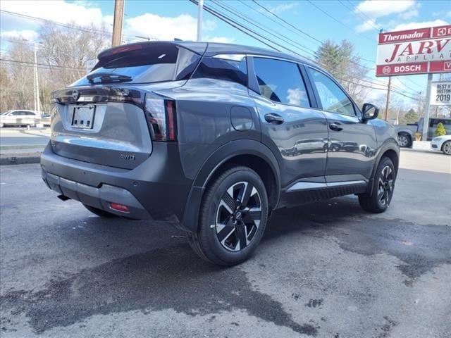 new 2025 Nissan Kicks car, priced at $25,135