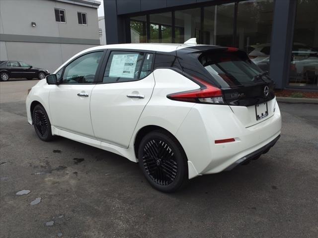 new 2025 Nissan Leaf car, priced at $38,760