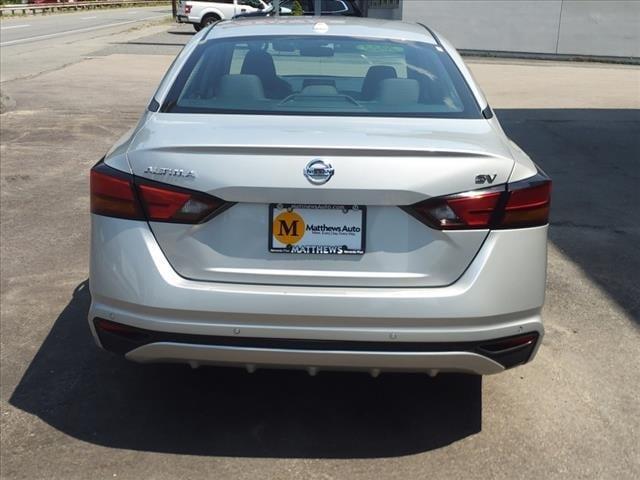 used 2022 Nissan Altima car, priced at $19,554